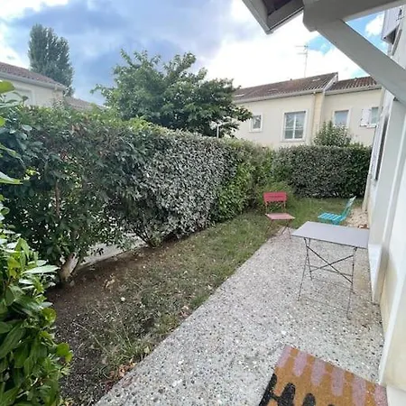 De L Apartment Saint-Andre-de-Cubzac